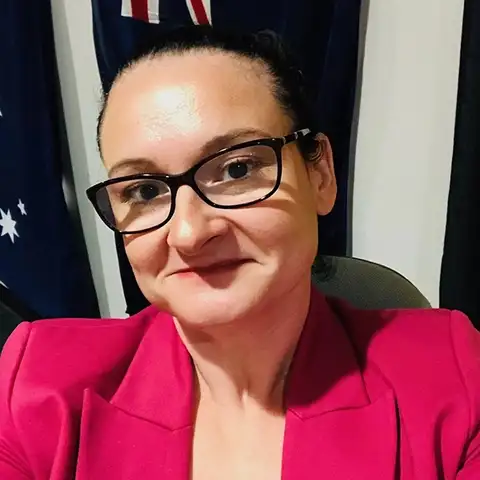 Stephanie  Papadopoulos