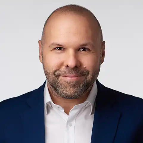 Zoltan A Borbay